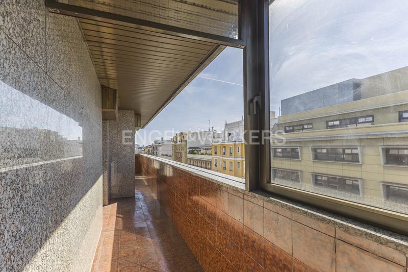 Foto 0821e16f-173e-4692-8000-73d753b0976c. Alquiler apartamento amplio y luminoso piso en argelles en alquiler en Madrid