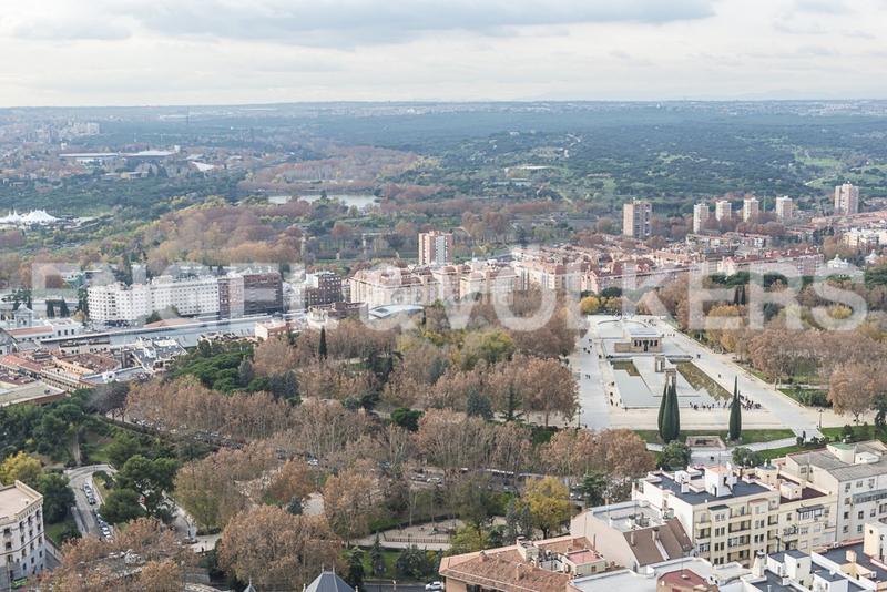 Foto 45bc5e90-260d-4900-8626-e2e4aa8e2ca4. Alquiler apartamento amplio y luminoso piso en argelles en alquiler en Madrid