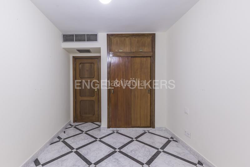 Foto 836eb78e-aac9-4663-be47-556e78fb417f. Alquiler apartamento amplio y luminoso piso en argelles en alquiler en Madrid