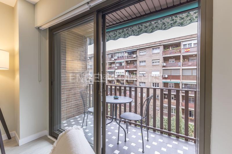 Foto 0b60bfa3-c03a-44c8-bf0d-cb0b56f35e2d. Piccolo appartamento con riscaldamento parcheggio in Madrid