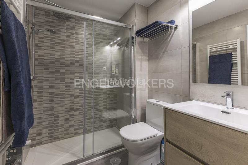 Foto e151ed7f-565c-44c4-944e-05aaca55fc20. Piccolo appartamento con riscaldamento parcheggio in Madrid