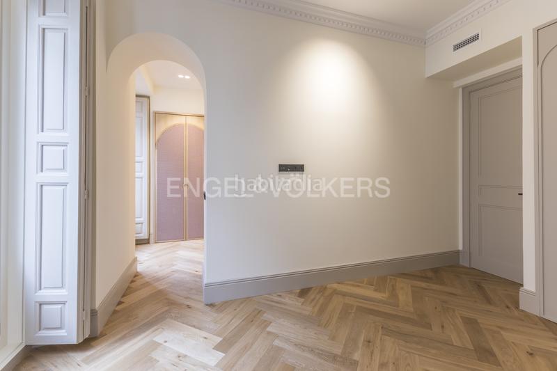 Foto 49d1fd57-f156-446f-adad-5d720b05b41e. Appartement mit heizung in Justicia-Chueca Madrid