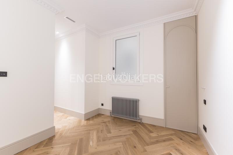 Foto 86ec6562-ef93-425a-bb90-87d81c5d1f47. Appartement mit heizung in Justicia-Chueca Madrid