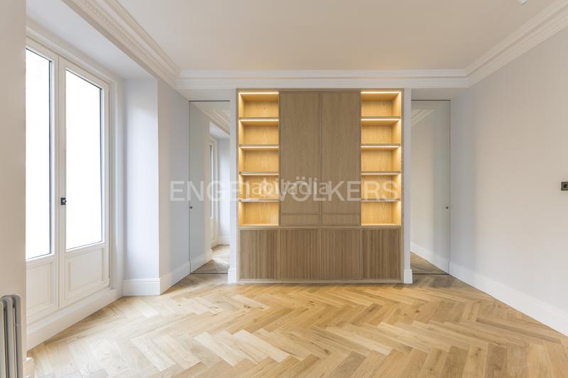 Foto 8dbccf41-944a-40dc-b100-f707d9d92f16. Appartement mit heizung in Justicia-Chueca Madrid