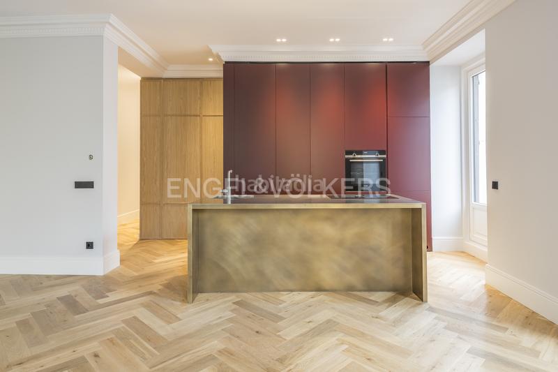 Foto f47240db-2f55-4e4b-88cd-fb988c9e9e93. Appartement mit heizung in Justicia-Chueca Madrid