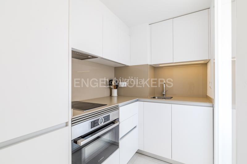 Foto 12d0aacd-d993-4368-a69d-285e50d9dd7e. Lloguer apartament amb calefacció a Castillejos-Cuzco Madrid