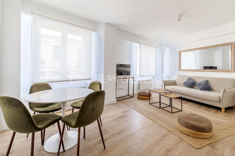 Foto e5f1b4a0-86b8-43dc-b452-059052128d72. Rent apartment with heating in Castillejos-Cuzco Madrid