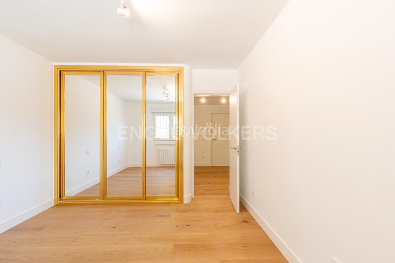 Foto 418648c6-8ed1-4623-9086-3a731f457b2f. Lloguer casa amb calefacció aparcament piscina a Pozuelo de Alarcón