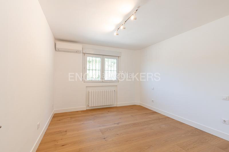 Foto 907e1040-c746-4671-a5a1-b38554df667a. Lloguer casa amb calefacció aparcament piscina a Pozuelo de Alarcón