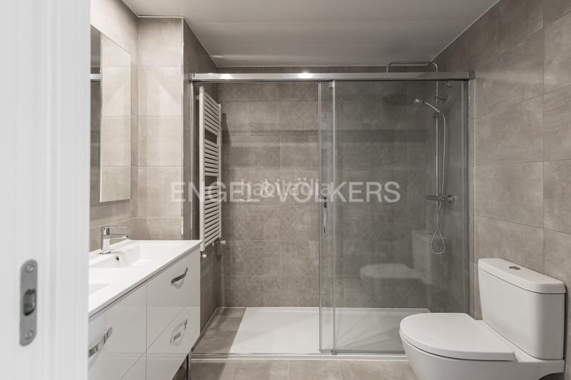 Foto 1df653b4-410c-471b-9bc1-d63eb0c54959. Attico con riscaldamento parcheggio piscina in Tempranales San Sebastián de los Reyes