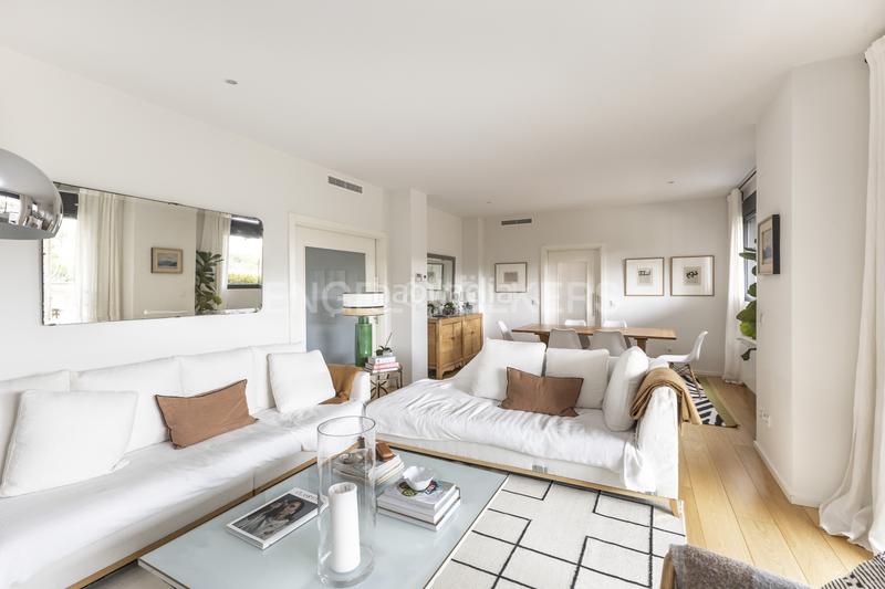 Foto 0e43f44d-c966-4ab3-a61c-0299065a6425. Piccolo appartamento con riscaldamento parcheggio piscina in La Moraleja