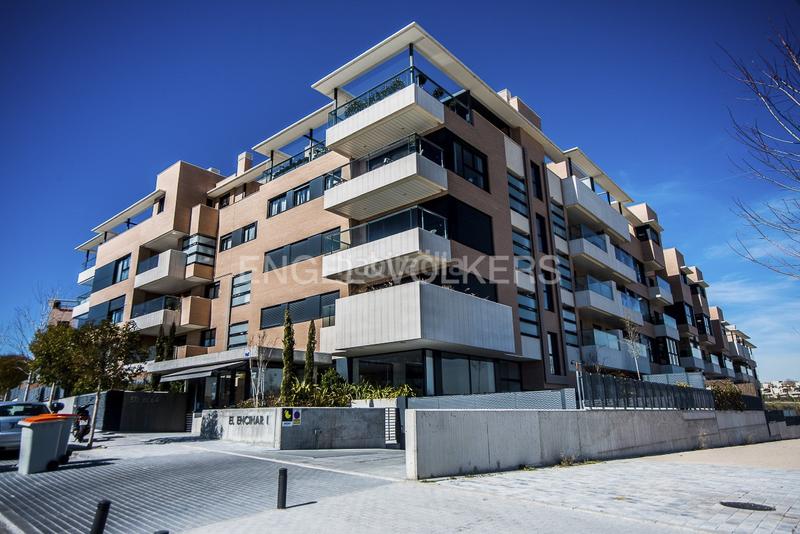 Foto 16c9ce93-4bb5-4baf-b26f-2d55c78d6fcd. Piccolo appartamento con riscaldamento parcheggio piscina in La Moraleja