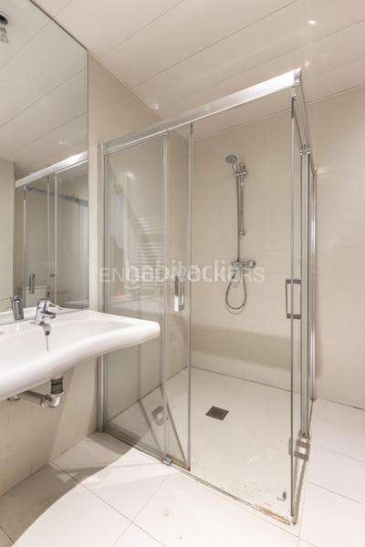 Foto 2f016731-2435-4a28-a240-7d72316ddcf0. Piccolo appartamento con riscaldamento parcheggio piscina in La Moraleja