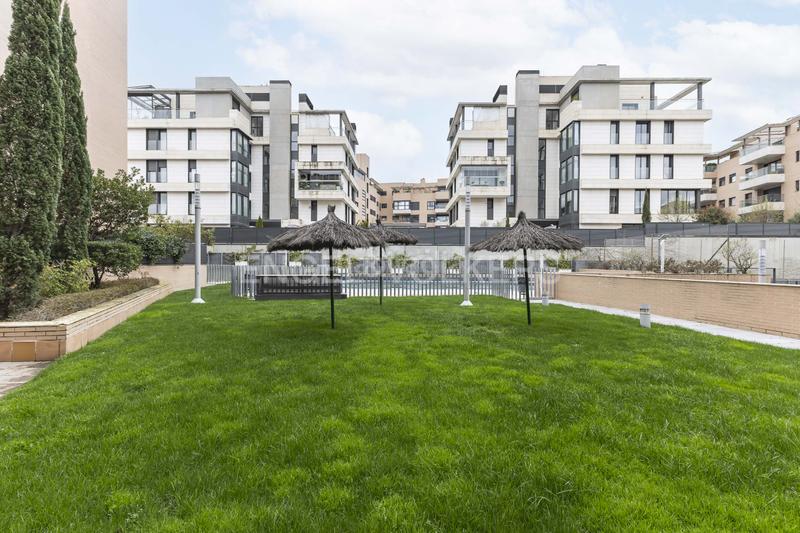 Foto 6e9631b7-277a-4879-8573-31611b335a32. Piccolo appartamento con riscaldamento parcheggio piscina in La Moraleja