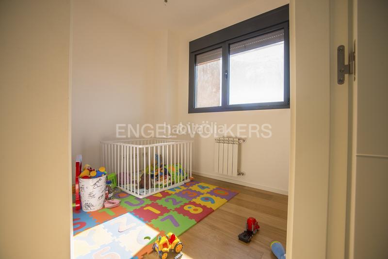 Foto e62203fb-0aab-4f7a-9454-57b75747483a. Piccolo appartamento con riscaldamento parcheggio piscina in La Moraleja