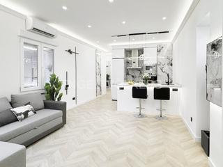 Apartament  Calle del alcalde sainz de baranda. Exclusivo piso reformado y amueblado  a pasos del retiro