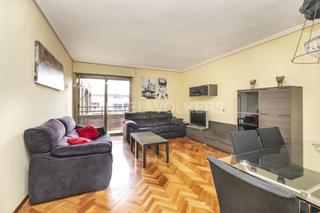 Apartament  Paseo santa maría de la cabeza. Vivienda exterior con terraza junto al museo reina sofia