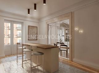 Apartament a Justicia-Chueca. Propiedad de auténtico lujo en justicia con 4 balcones
