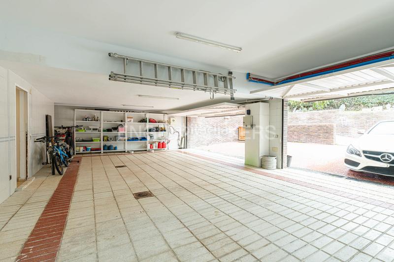 Foto e8f3cbd6-23a3-4d5b-aec8-03d8bfdba4fc. Casa fantástico chalet unifamiliar en Las Lomas en Boadilla del Monte