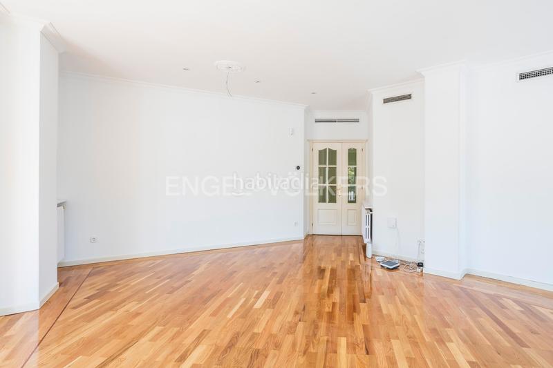 Foto 113ca18d-16de-4951-b8dd-59b01aa2ad40. Lloguer apartament amb calefacció aparcament a Imperial Madrid