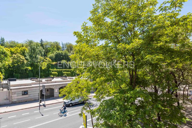 Foto 229e2a0f-49c2-49a4-bb4a-b60822043303. Location appartement avec chauffage parking dans Imperial Madrid