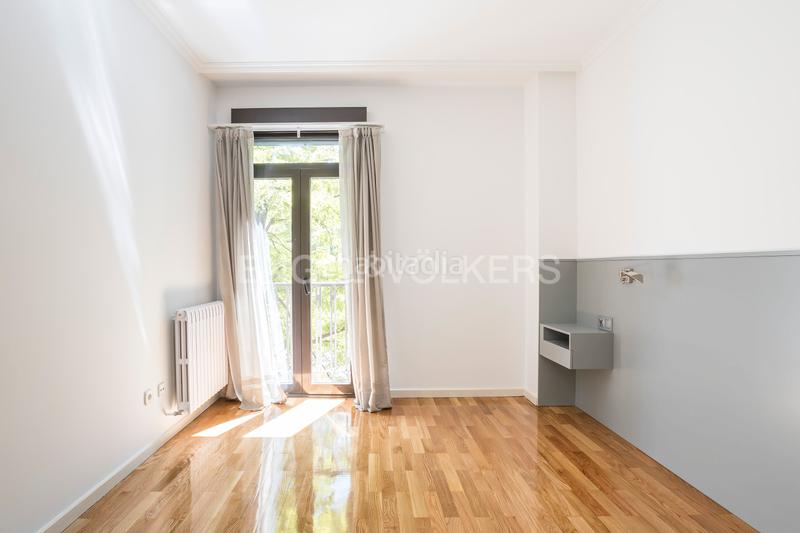 Foto 37806141-81f9-4dee-8b15-014834010e1d. Location appartement avec chauffage parking dans Imperial Madrid