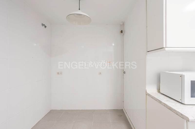 Foto f115f143-fd99-4f69-a620-dc9ab15afc8f. Location appartement avec chauffage parking dans Imperial Madrid