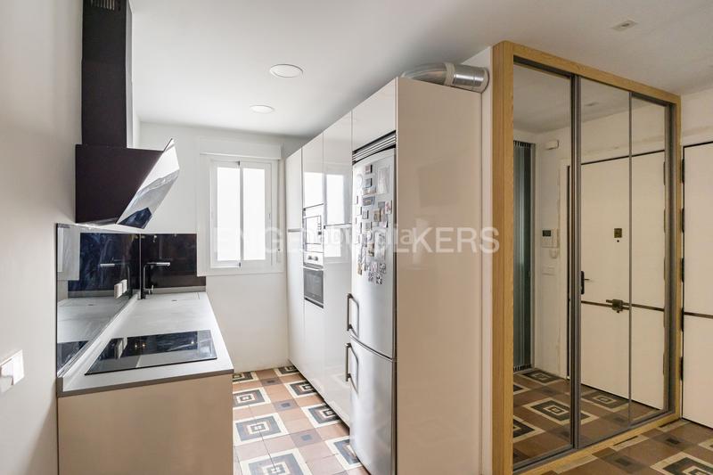 Foto 09873c8e-e132-4064-93a9-30644b6279bc. Apartamento luminosa propiedad reformada con balcón. en Madrid