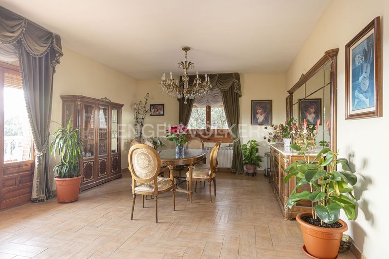 Foto c505ef98-150f-4e22-b2de-7a266656a439. Casa amb calefacció aparcament piscina a Cerro Alarcón Valdemorillo