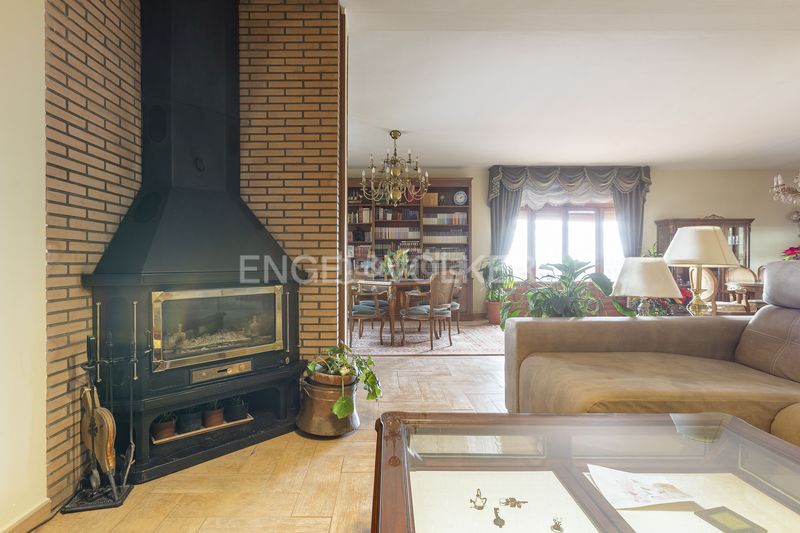 Foto e47a97c1-0d14-4524-8589-e7583c664b5f. Casa amb calefacció aparcament piscina a Cerro Alarcón Valdemorillo