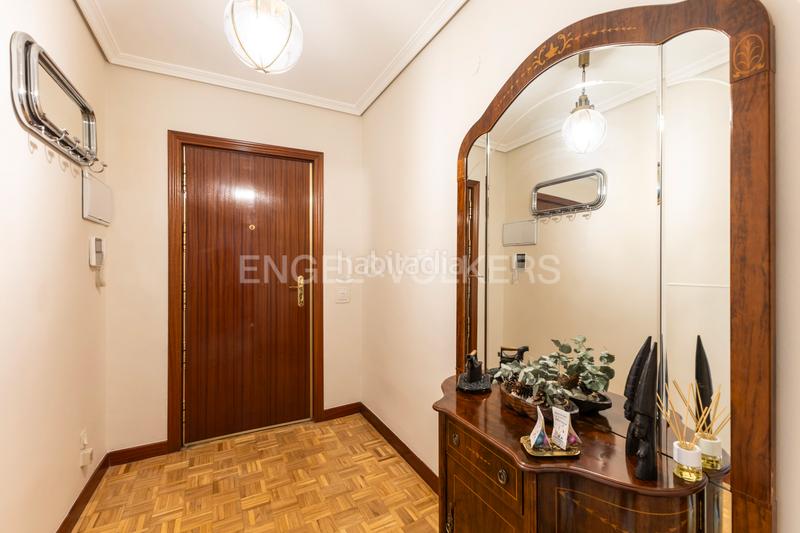 Foto 4bc90114-93de-4e21-b32f-e1dc99af93d9. Apartamento piso de 4 habitaciones en una ubicación ideal en San Sebastián de los Reyes