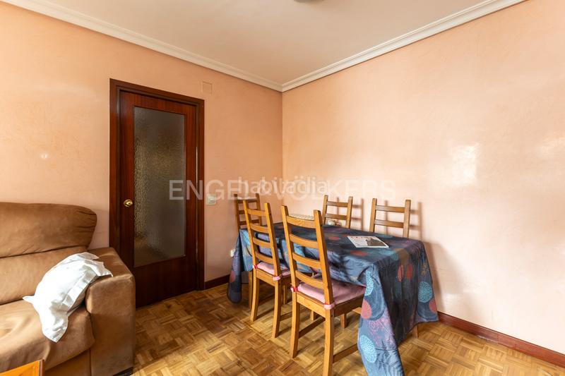 Foto 9baf9ddc-b855-4f32-a2e7-56c7680c48f0. Apartamento piso de 4 habitaciones en una ubicación ideal en San Sebastián de los Reyes