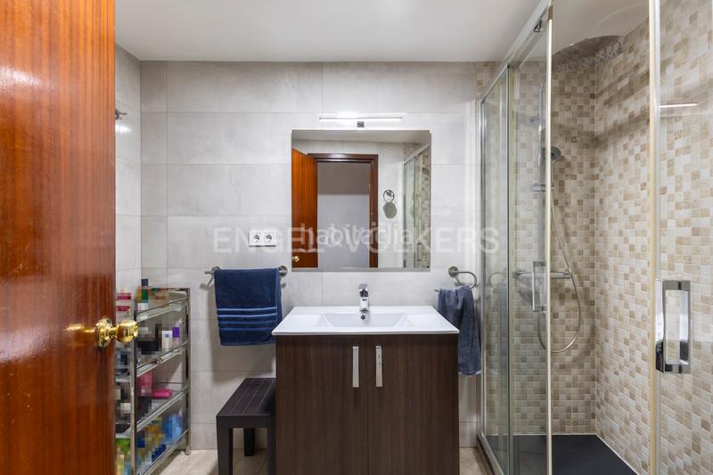 Foto b8fa5852-5e9d-483d-813b-502ac19623ad. Apartamento piso de 4 habitaciones en una ubicación ideal en San Sebastián de los Reyes