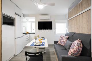 Location Studio à San Isidro. Estudio muy luminoso, completamente reformado y amueblado para c