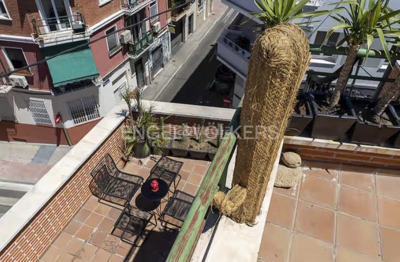 Foto 15bbae4e-a367-407c-a6be-32589562415f. Àtic amb calefacció piscina a Bellas Vistas Madrid