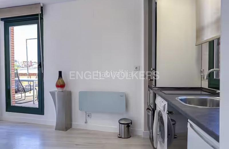 Foto e7300fe4-df54-45a3-a682-a10b1d63288f. Àtic amb calefacció piscina a Bellas Vistas Madrid