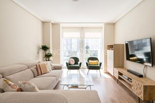 Apartament a Las Tablas. Espectacular piso en las tablas