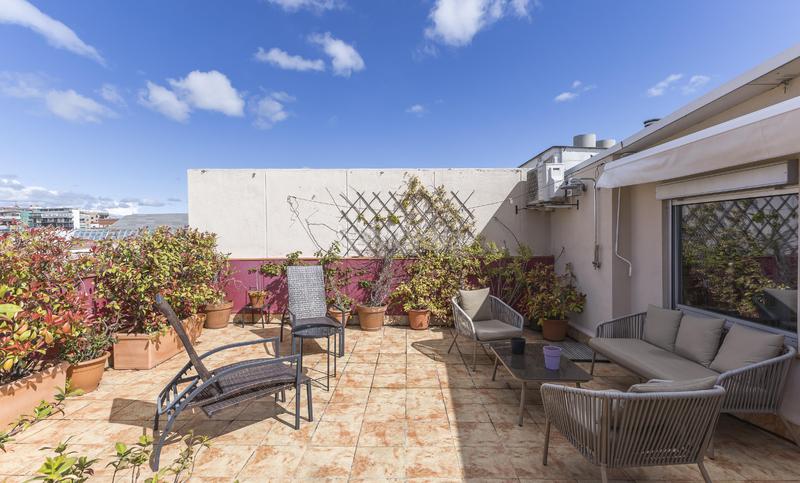 Foto 548d48d0-c433-4ed7-979f-67731e151348. Ático  único con terraza de 50m2 con vistas despejadas en Trafalgar en Madrid