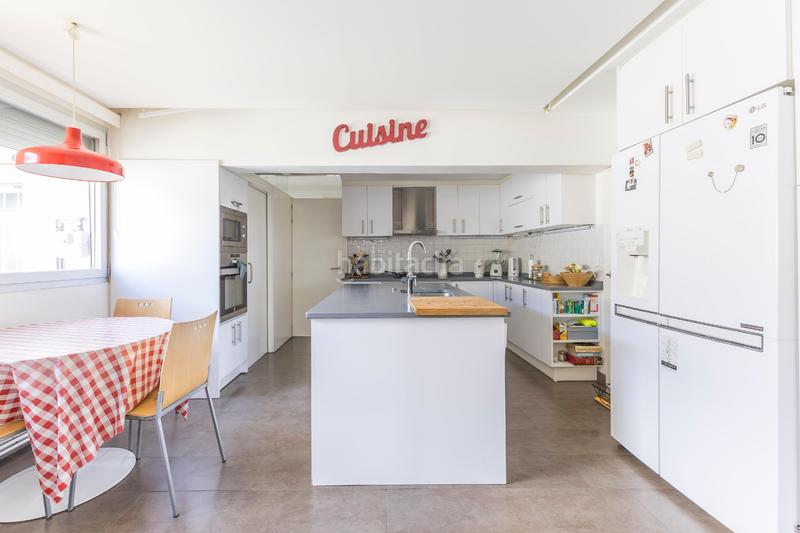 Foto be6c7dcb-6ada-4e6f-a948-d917805a69ed. Ático  único con terraza de 50m2 con vistas despejadas en Trafalgar en Madrid