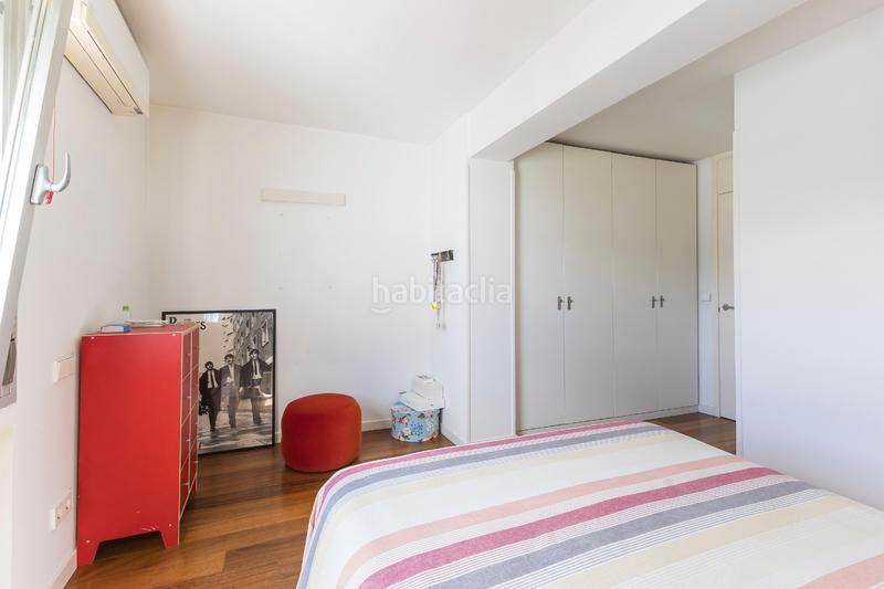 Foto c5752d39-1fd1-44ee-a9a2-c6462bf43dd9. Ático  único con terraza de 50m2 con vistas despejadas en Trafalgar en Madrid