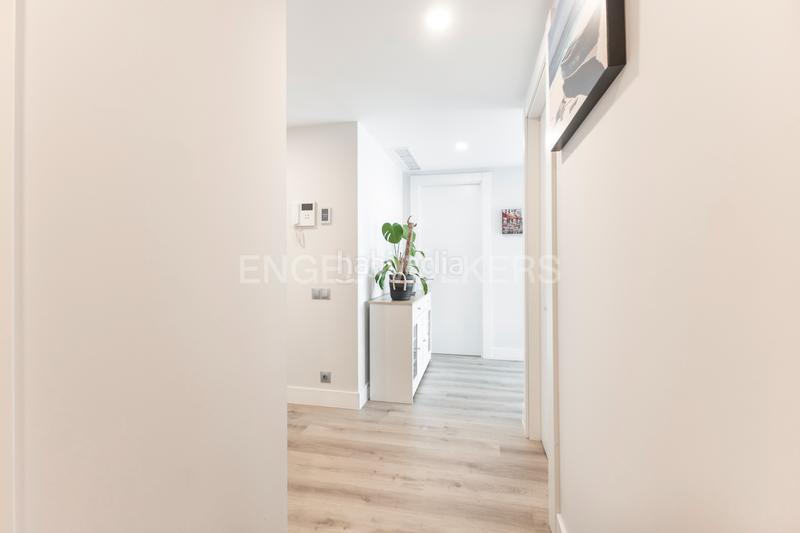 Foto 1aa1df89-952c-4868-bf3e-22a7267b0575. Apartamento lujoso piso con dos terrazas en valdebebas en Madrid