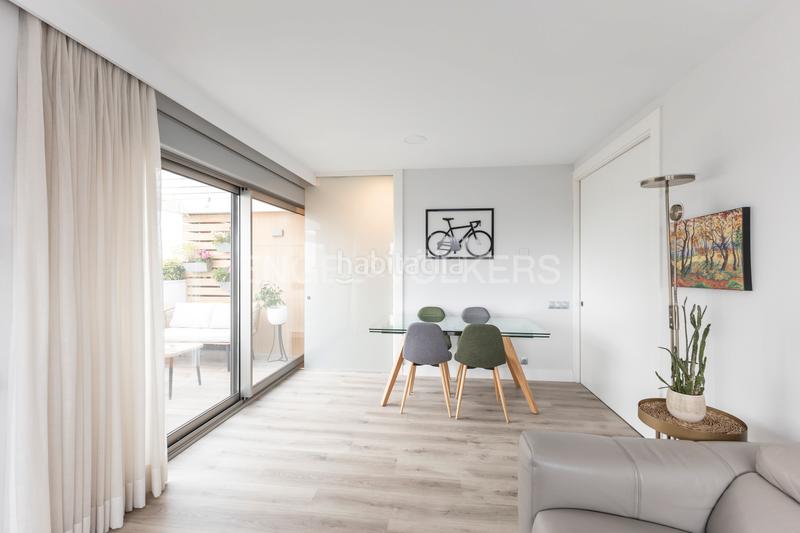 Foto 559dca74-af4c-4a77-b4d5-1709b246970c. Apartamento lujoso piso con dos terrazas en valdebebas en Madrid