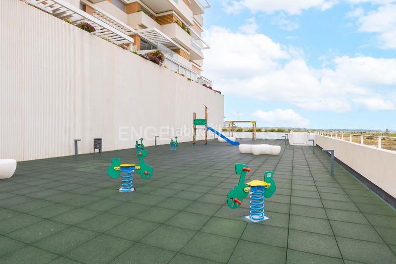 Foto a39a3896-455b-4f47-8326-5e24d49bf992. Apartamento lujoso piso con dos terrazas en valdebebas en Madrid