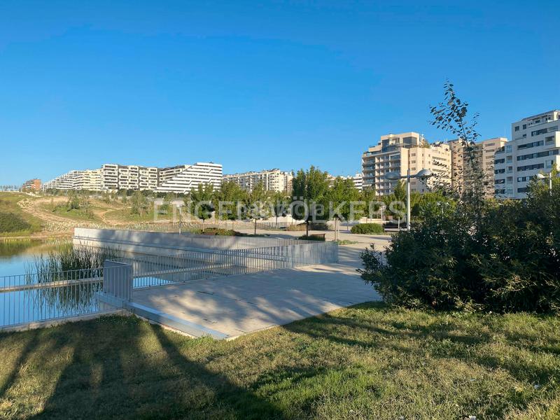 Foto affbc77a-e072-43e9-9d62-b0936eb01689. Apartamento lujoso piso con dos terrazas en valdebebas en Madrid