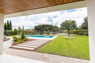Casa a Valdecabañas. Exclusiva  vivienda de diseño en boadilla del monte