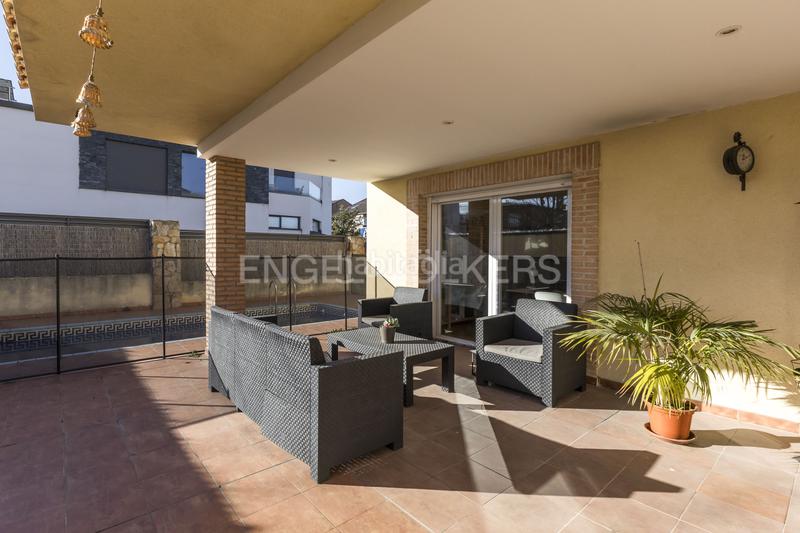 Foto 0314ef00-e834-474f-a2f9-adc8506e88ba. Casa exclusivo chalet con piscina cerca del aeropuerto en Madrid