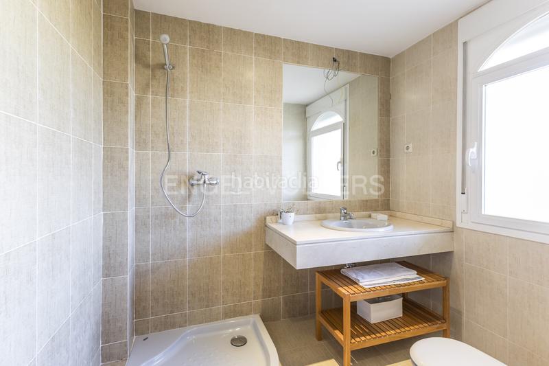 Foto 42d3db52-7986-4bf7-9243-2a9981128065. Casa exclusivo chalet con piscina cerca del aeropuerto en Madrid