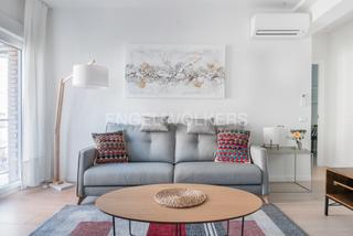 Apartament a Pacífico. Magnifico piso exterior con reforma de diseño en pacifico