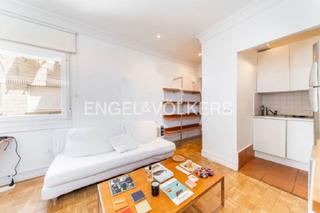 Lloguer Loft  Calle de ayala. Acogedor y tranquilo estudio amueblado en calle ayala