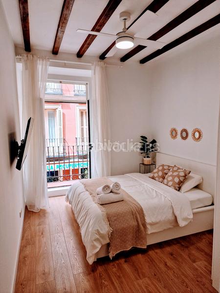 Foto 3ce0b92a-6c18-49c5-9f62-85f486ca0510. Alquiler estudio  con balcón en malasaña en alquiler en Madrid